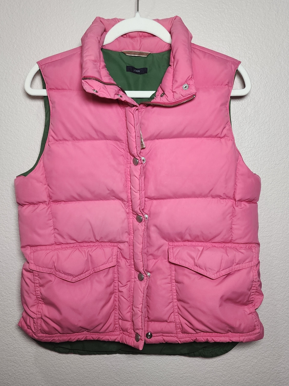 Pink Puffer Vest - Women’s Sleeveless Jacket